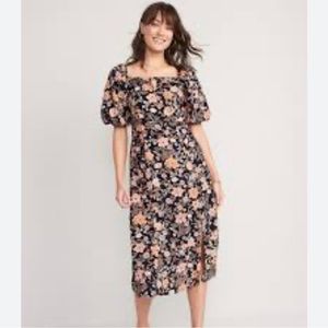 Old Navy Puff Sleeve Floral Midi Dress